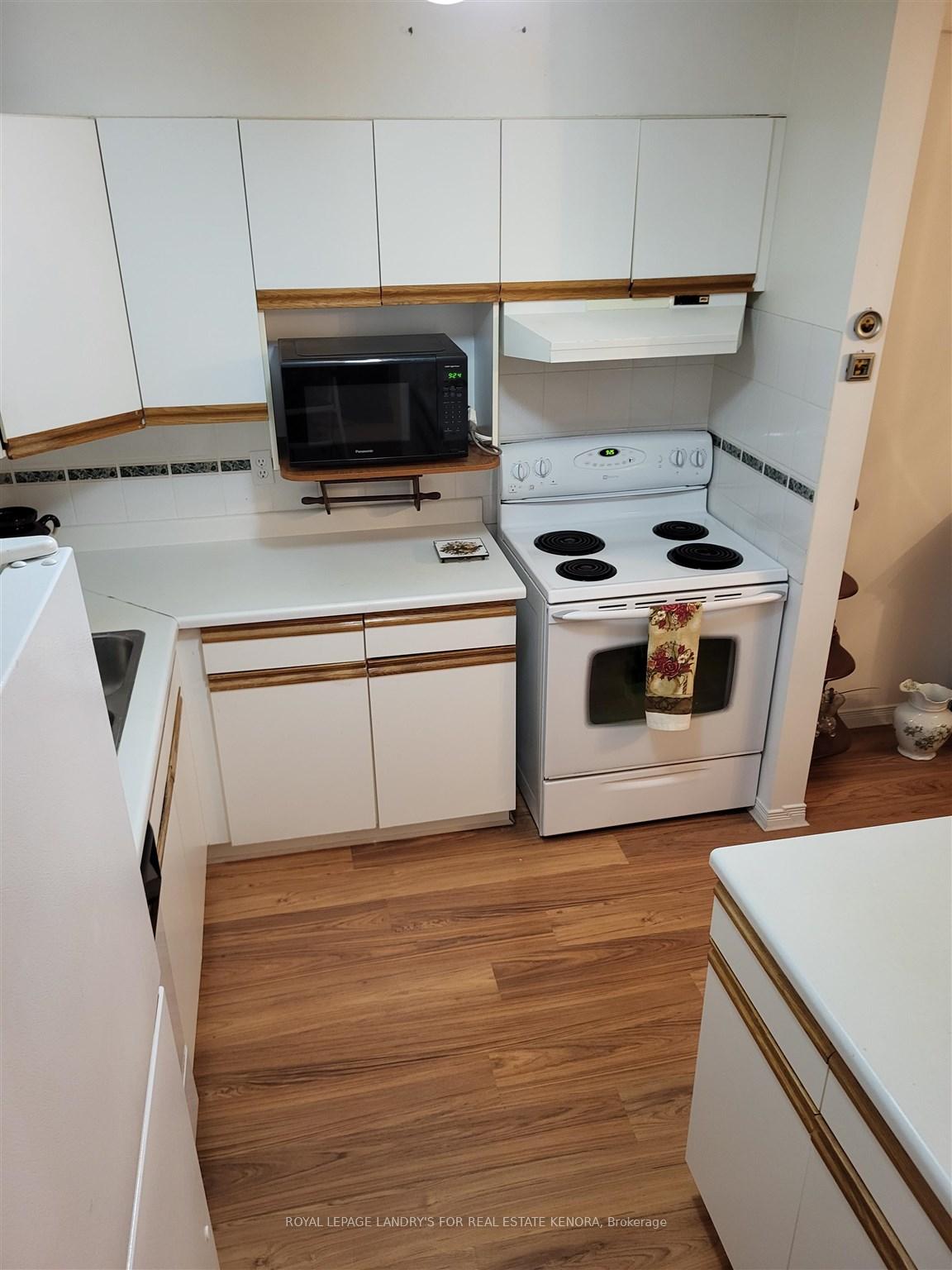 Photo 20 of Unit 210, 471 Lakeview Drive, Kenora, Norman — HOMEH