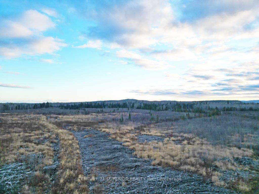Photo 5 of PCL 8785 Fish Hatchery Road, Dorion — HOMEH