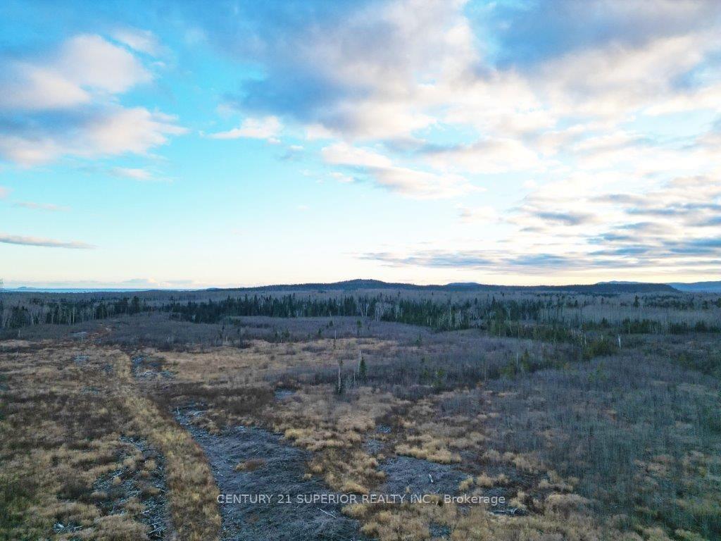 Photo 6 of PCL 8785 Fish Hatchery Road, Dorion — HOMEH