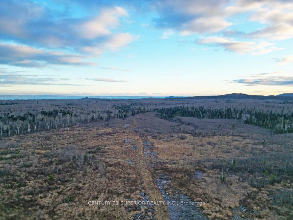 Photo 10 of PCL 8785 Fish Hatchery Road, Dorion — HOMEH