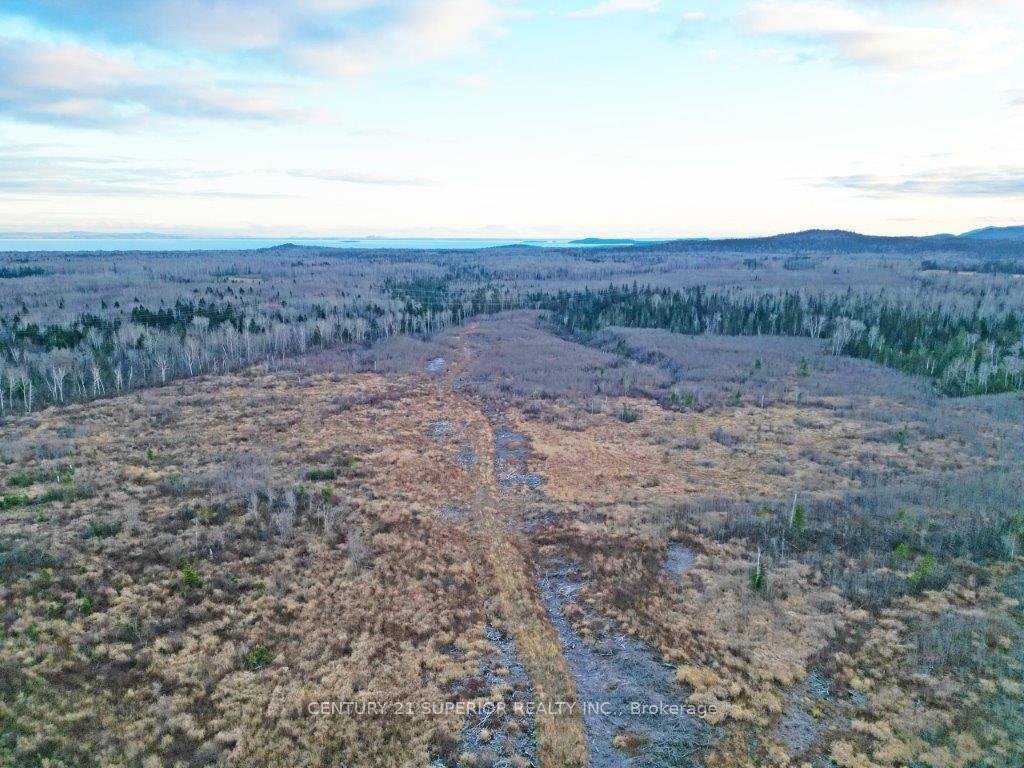 Photo 16 of PCL 8785 Fish Hatchery Road, Dorion — HOMEH