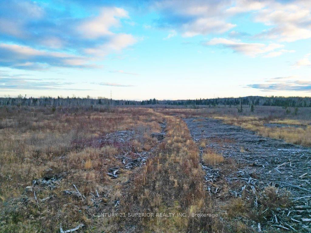 Photo 21 of PCL 8785 Fish Hatchery Road, Dorion — HOMEH