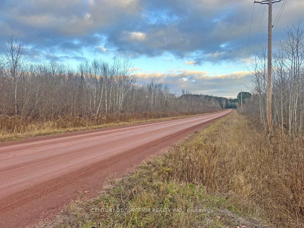Photo 28 of PCL 8785 Fish Hatchery Road, Dorion — HOMEH