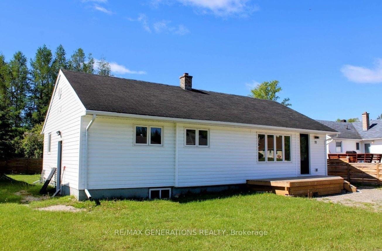 Photo 32 of 70 Neebig Avenue, Manitouwadge — HOMEH