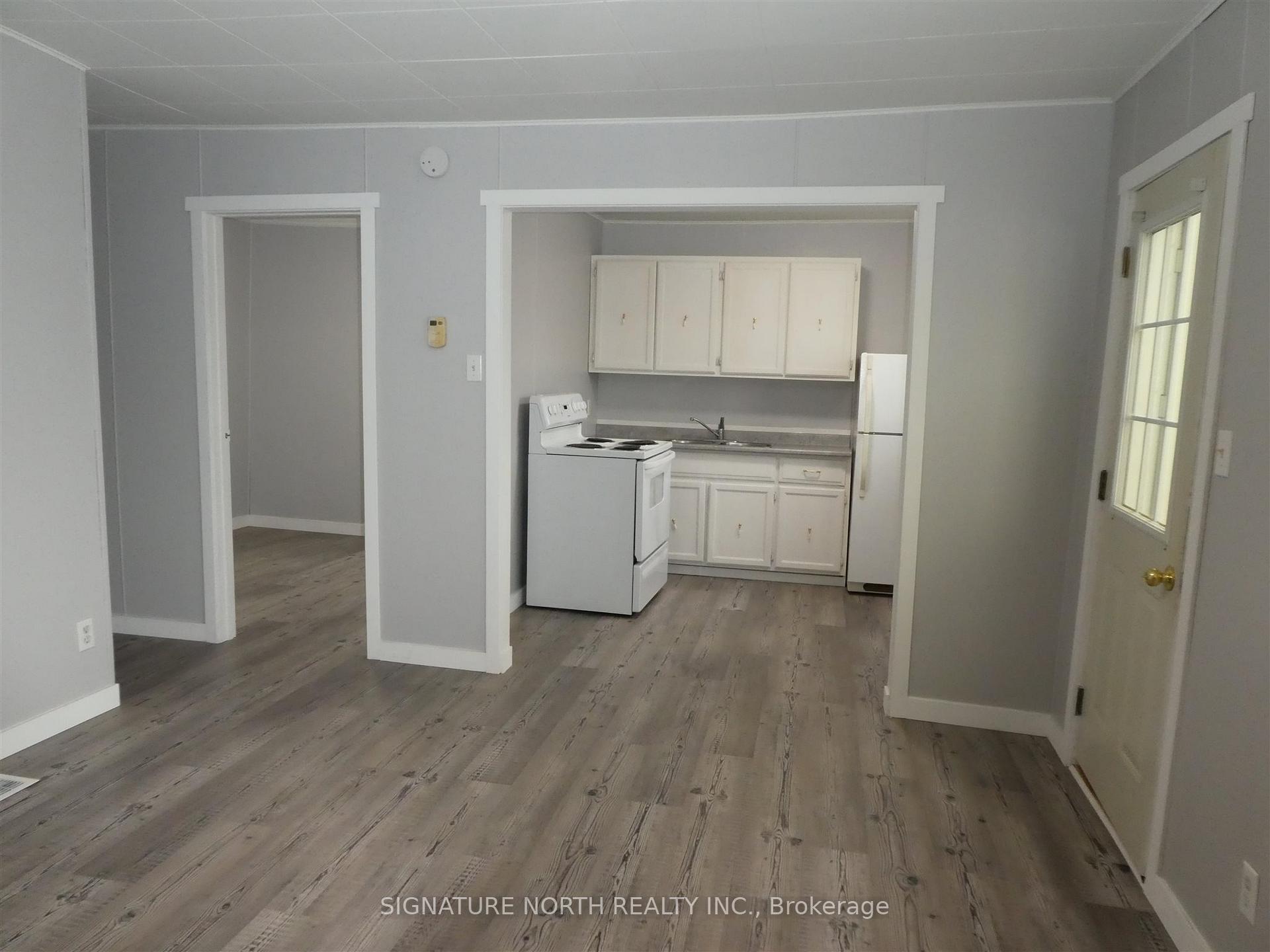 Photo 4 of 208 Third Ave SE, Greenstone — HOMEH