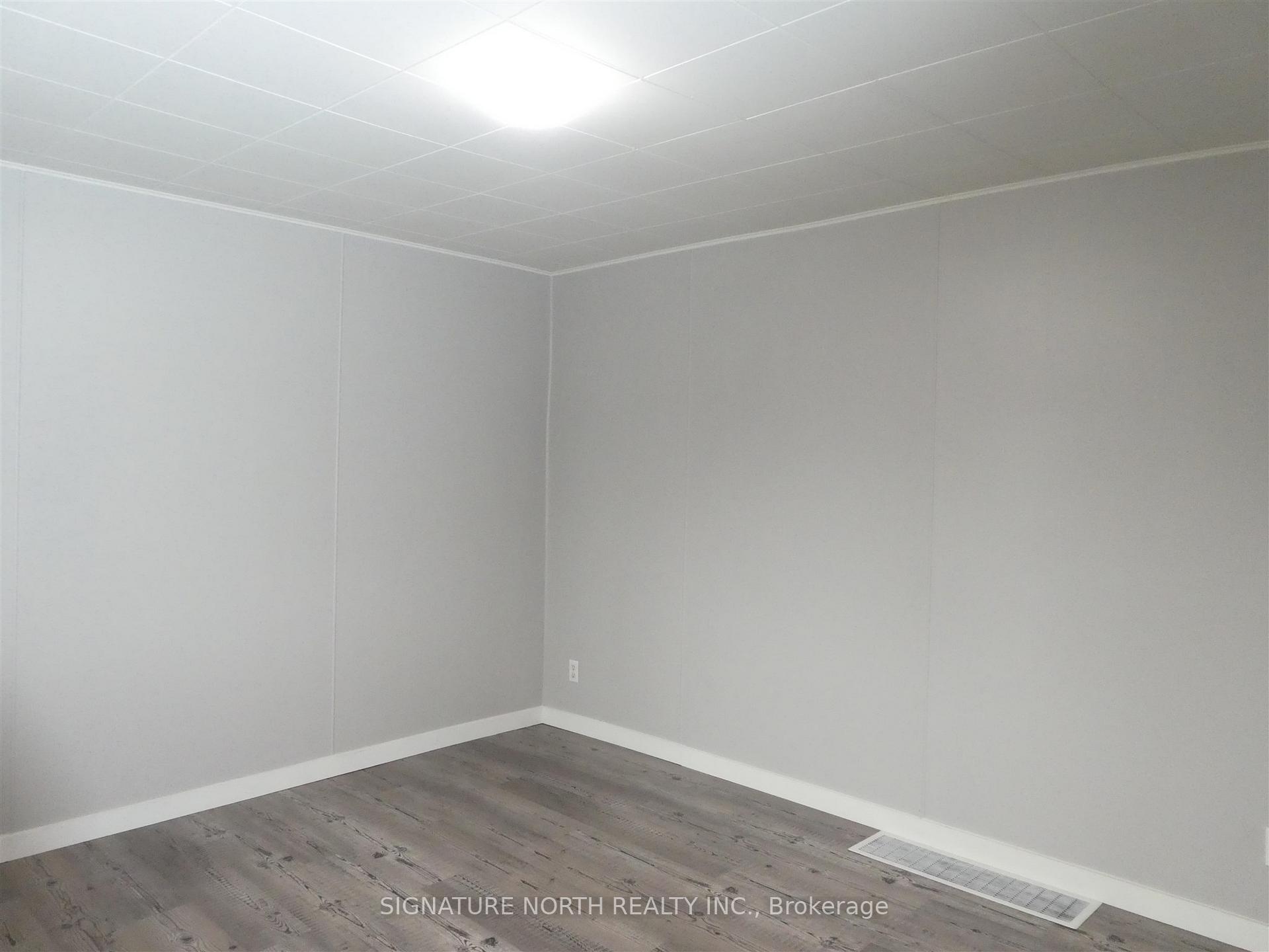 Photo 12 of 208 Third Ave SE, Greenstone — HOMEH