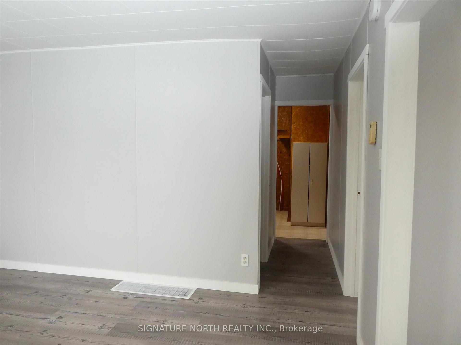 Photo 13 of 208 Third Ave SE, Greenstone — HOMEH