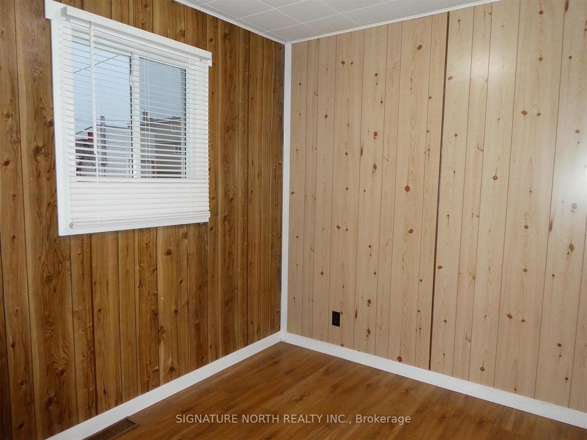 Photo 30 of 208 Third Ave SE, Greenstone — HOMEH