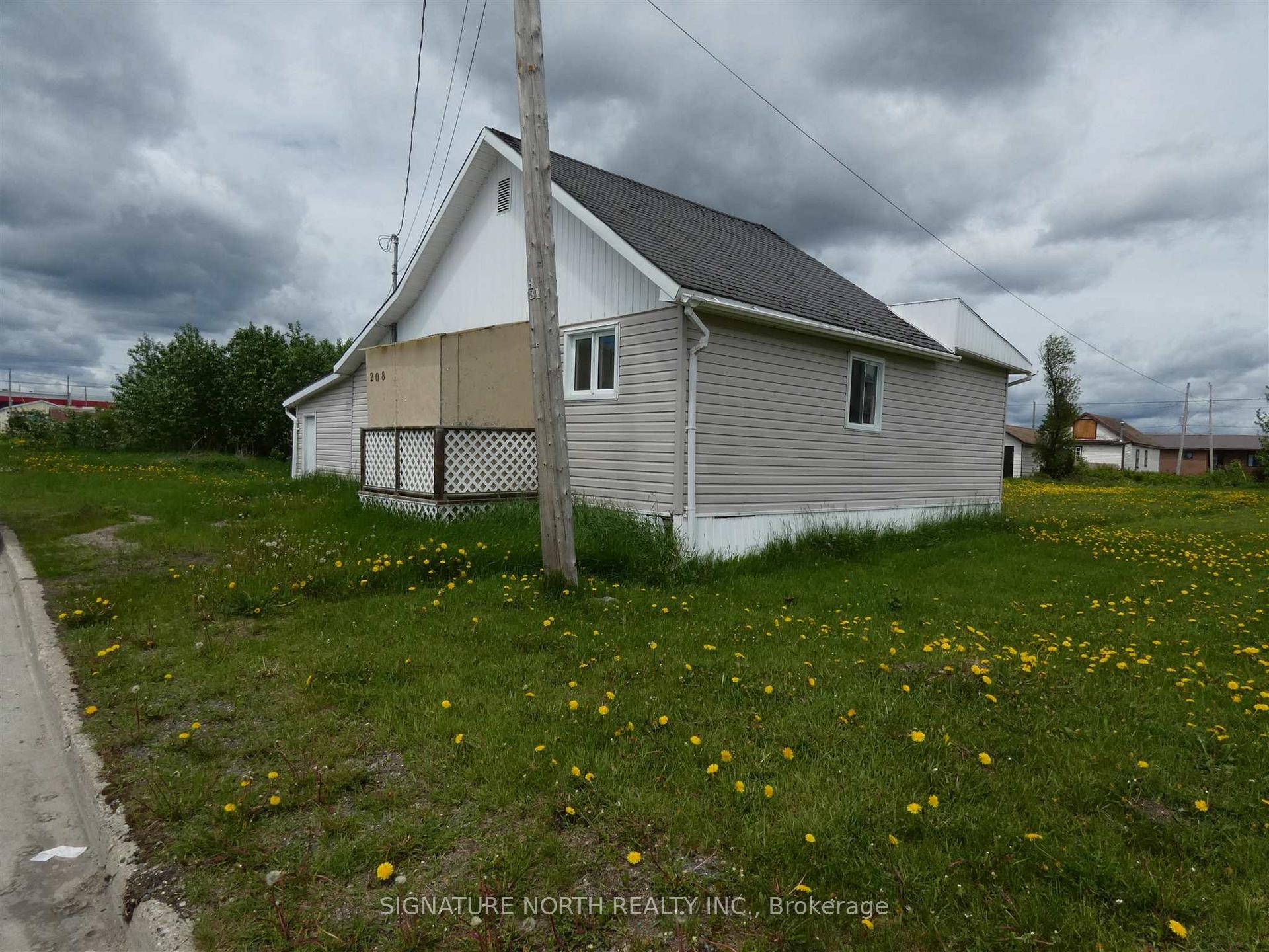 Photo 36 of 208 Third Ave SE, Greenstone — HOMEH
