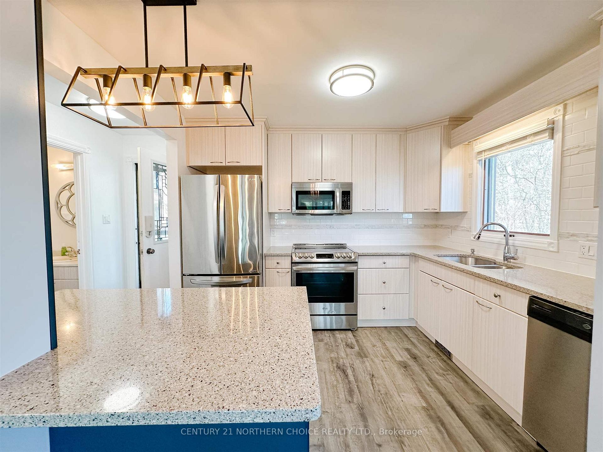 Photo 13 of 1-35 Nash Street, Kenora, Norman — HOMEH