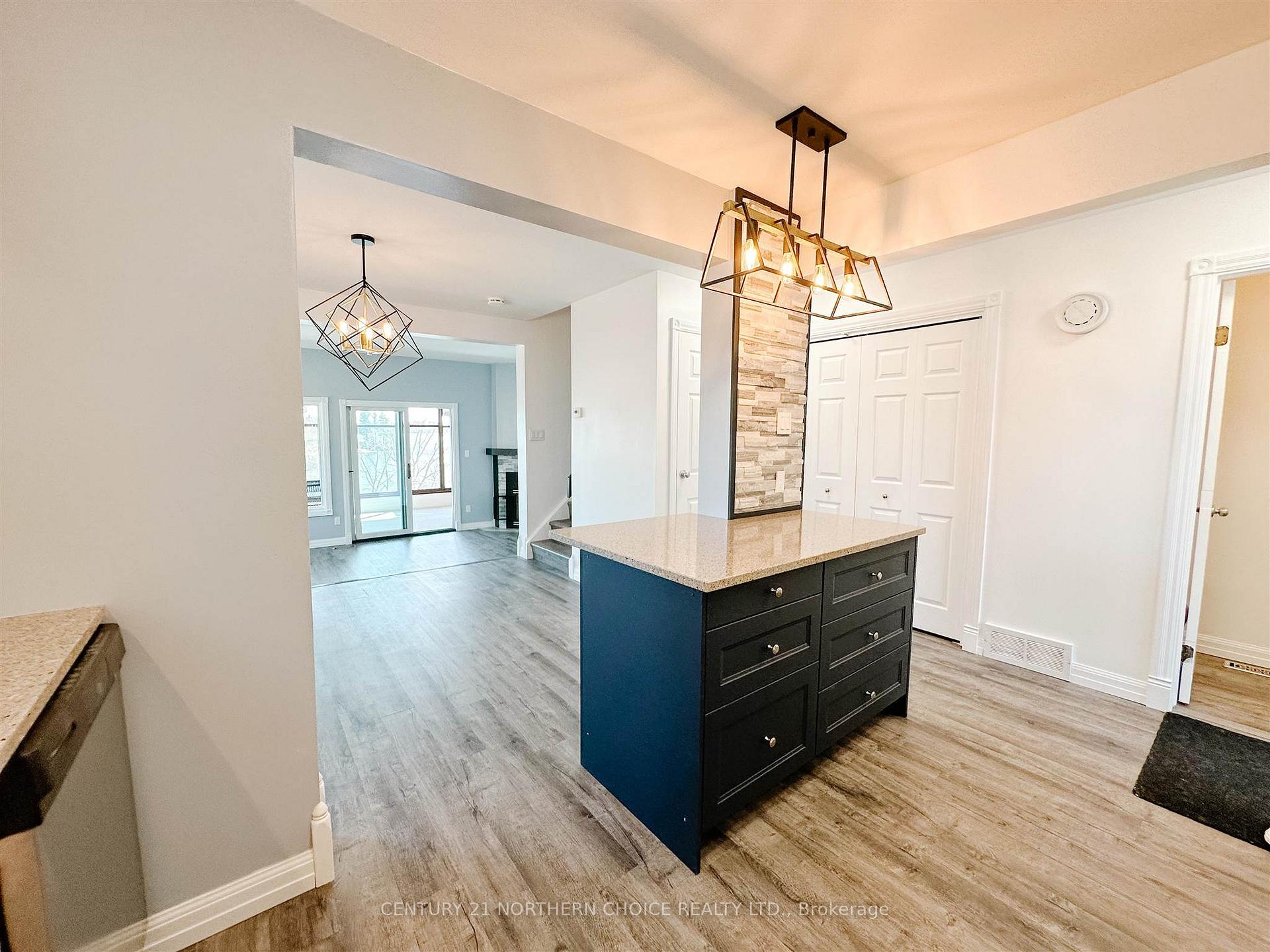 Photo 14 of 1-35 Nash Street, Kenora, Norman — HOMEH