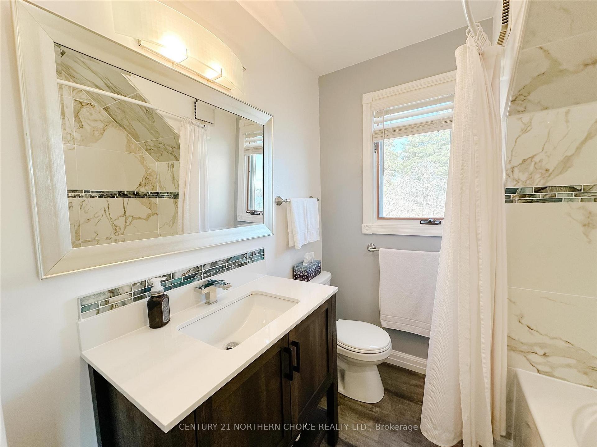 Photo 25 of 1-35 Nash Street, Kenora, Norman — HOMEH