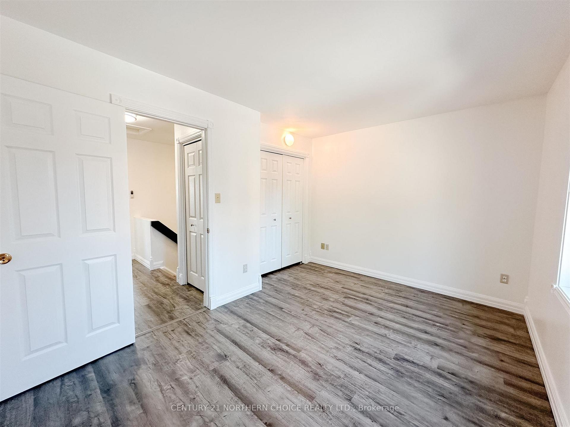 Photo 33 of 1-35 Nash Street, Kenora, Norman — HOMEH