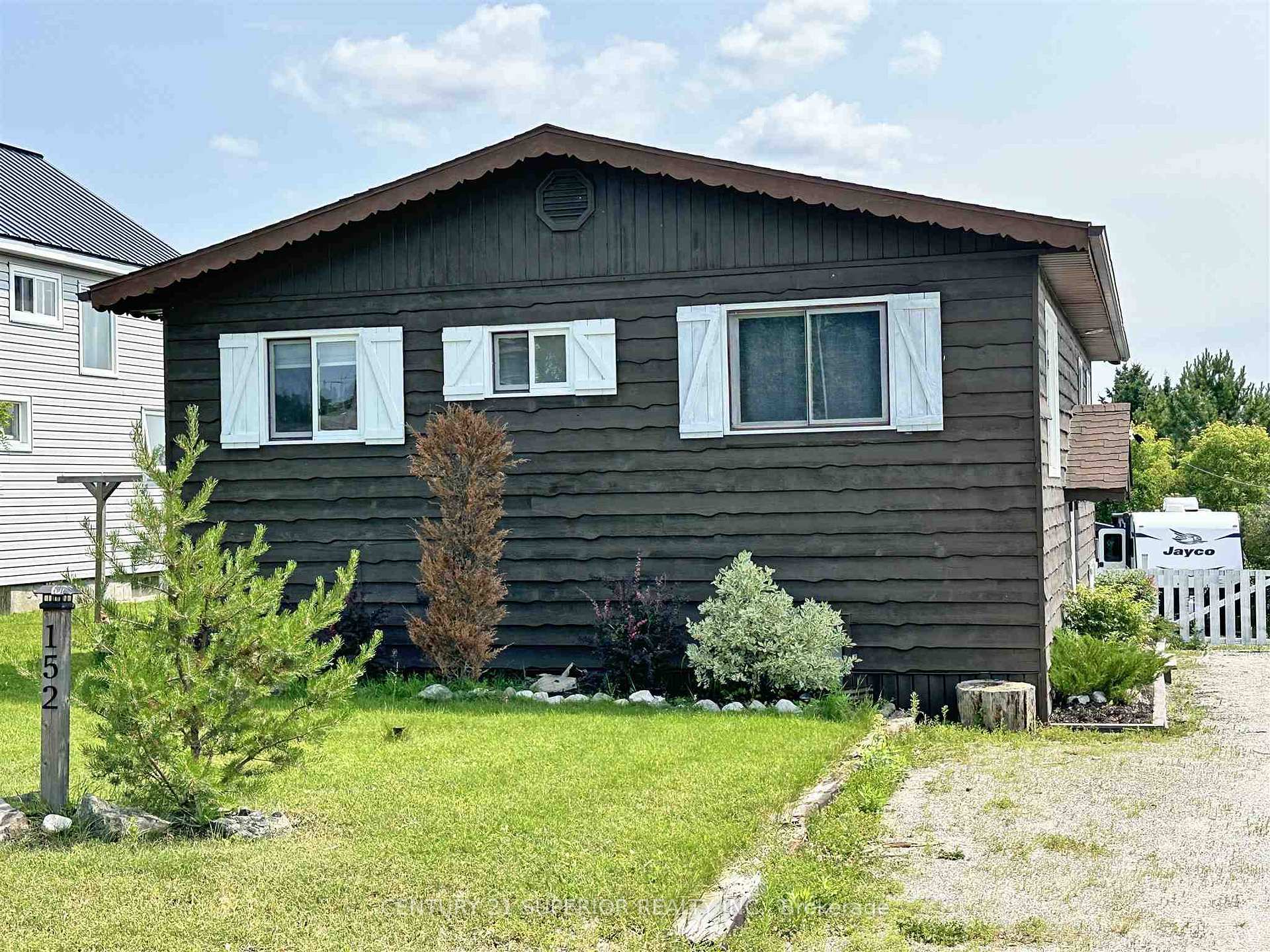Photo 2 of 152 Hudson Street, Nipigon — HOMEH