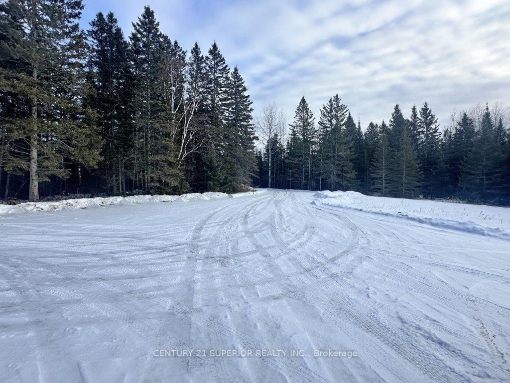 Photo 14 of 84 Cedar Sites Road, Thunder Bay Remote Area, Strange — HOMEH