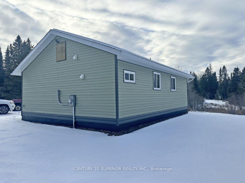 Photo 44 of 84 Cedar Sites Road, Thunder Bay Remote Area, Strange — HOMEH