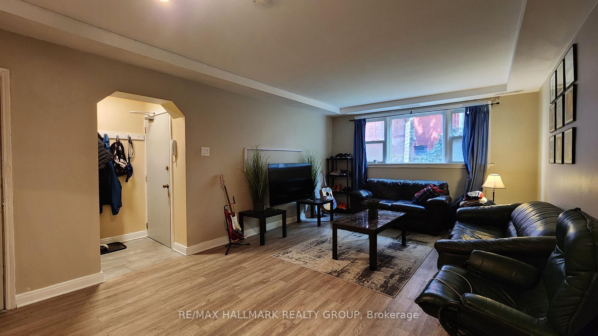 Photo 9 of Unit 1, 234 Frank Street, Ottawa, Ottawa Centre — HOMEH