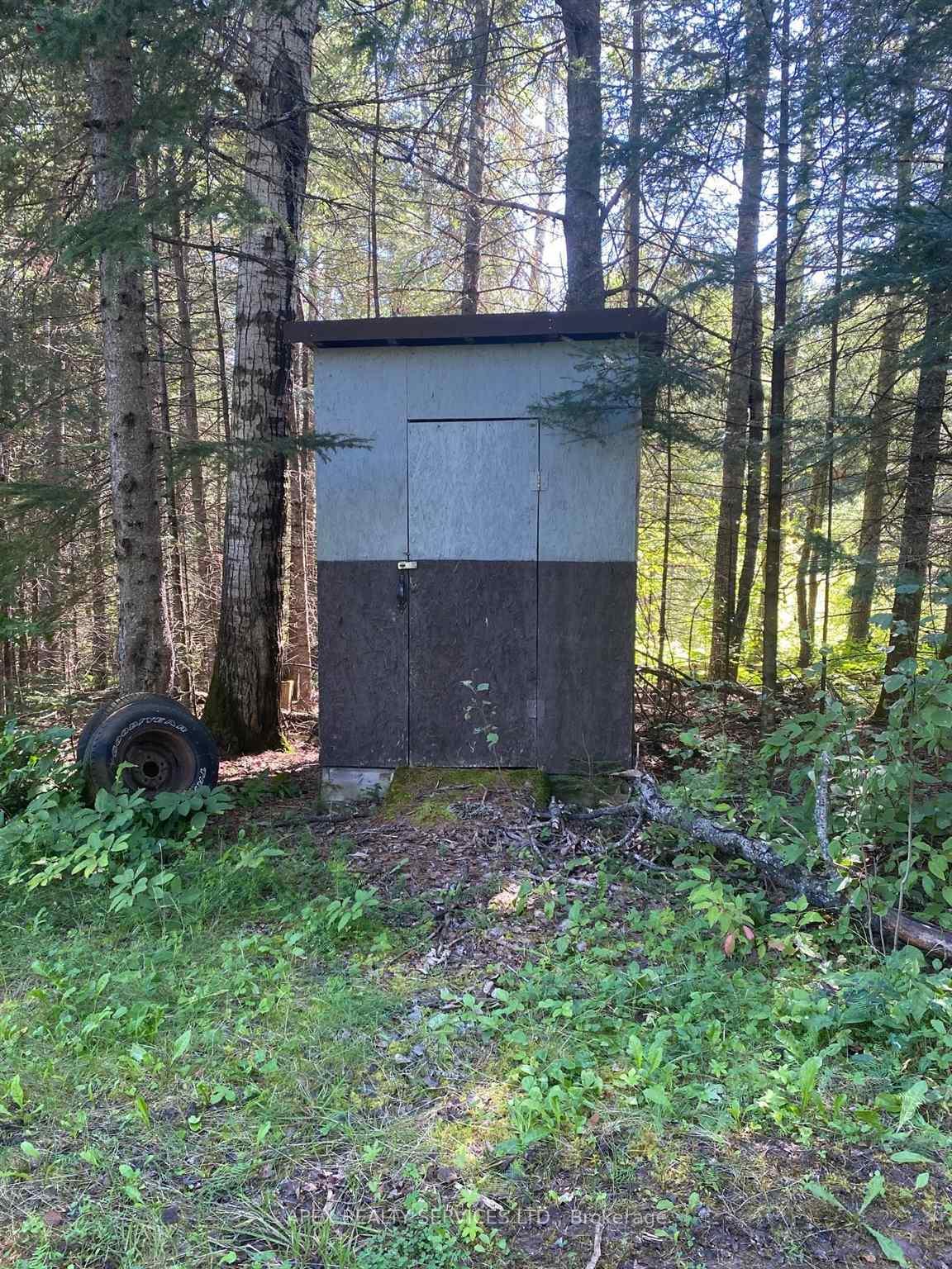 Photo 6 of 2952 Hwy 588, Thunder Bay Remote Area, Lybster — HOMEH