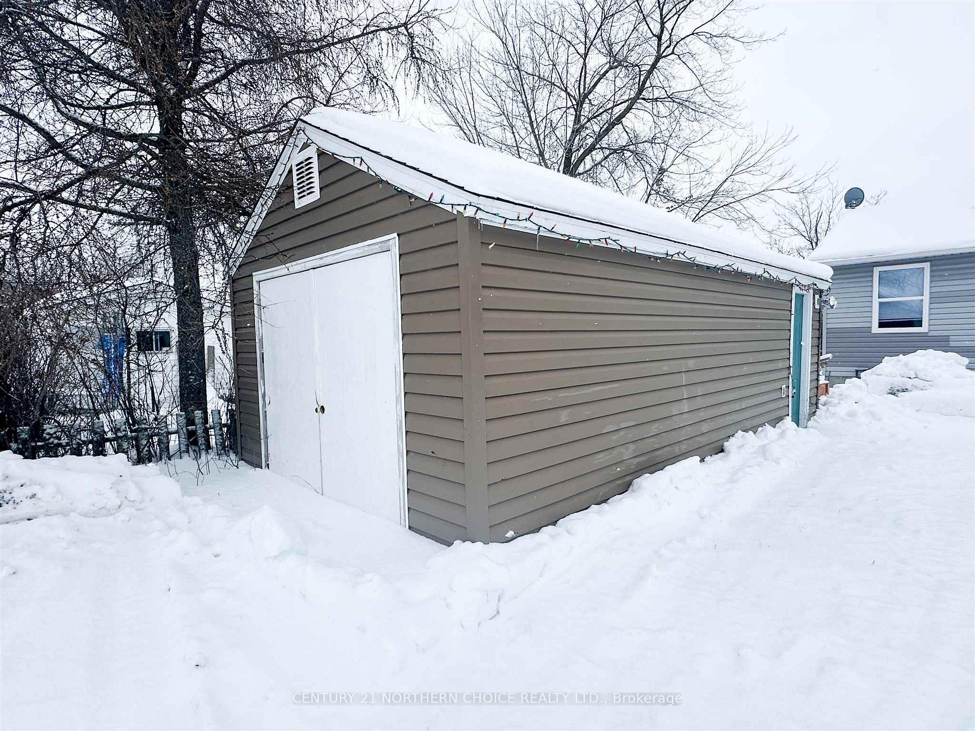 Photo 21 of 3 Murdock Street, Red Lake — HOMEH