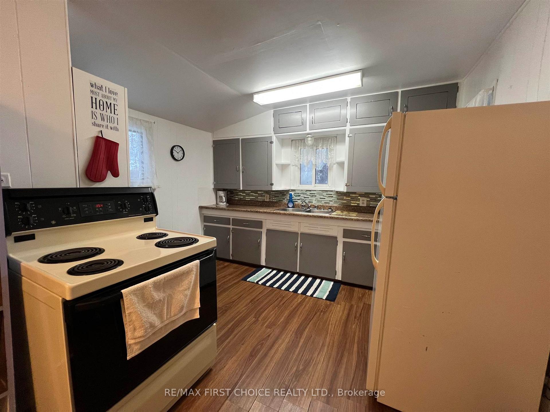 Photo 5 of 512 Armit Avenue, Fort Frances — HOMEH