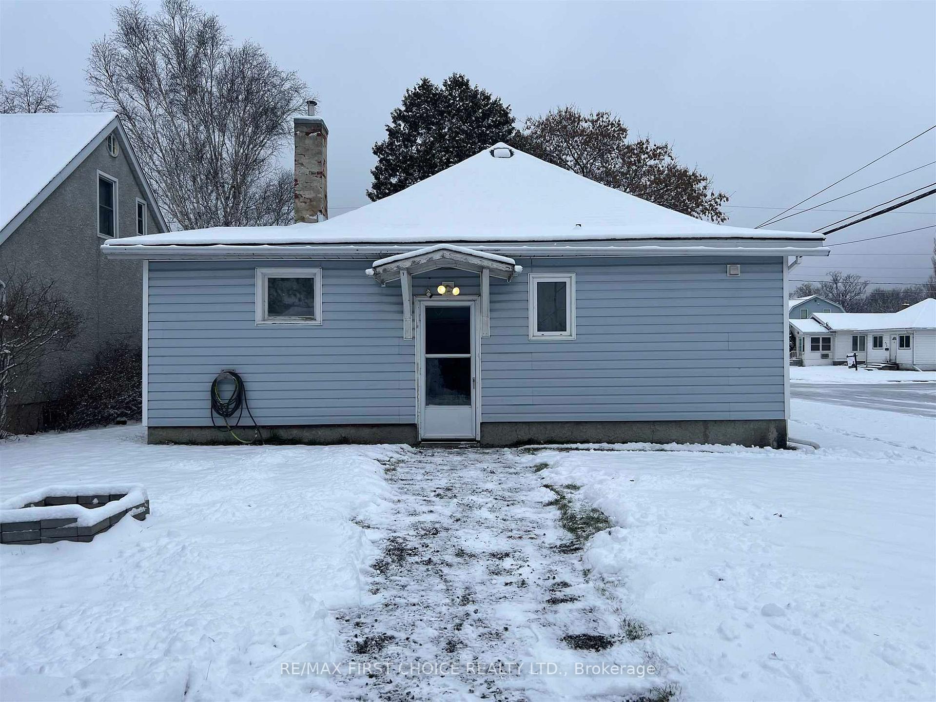 Photo 13 of 512 Armit Avenue, Fort Frances — HOMEH