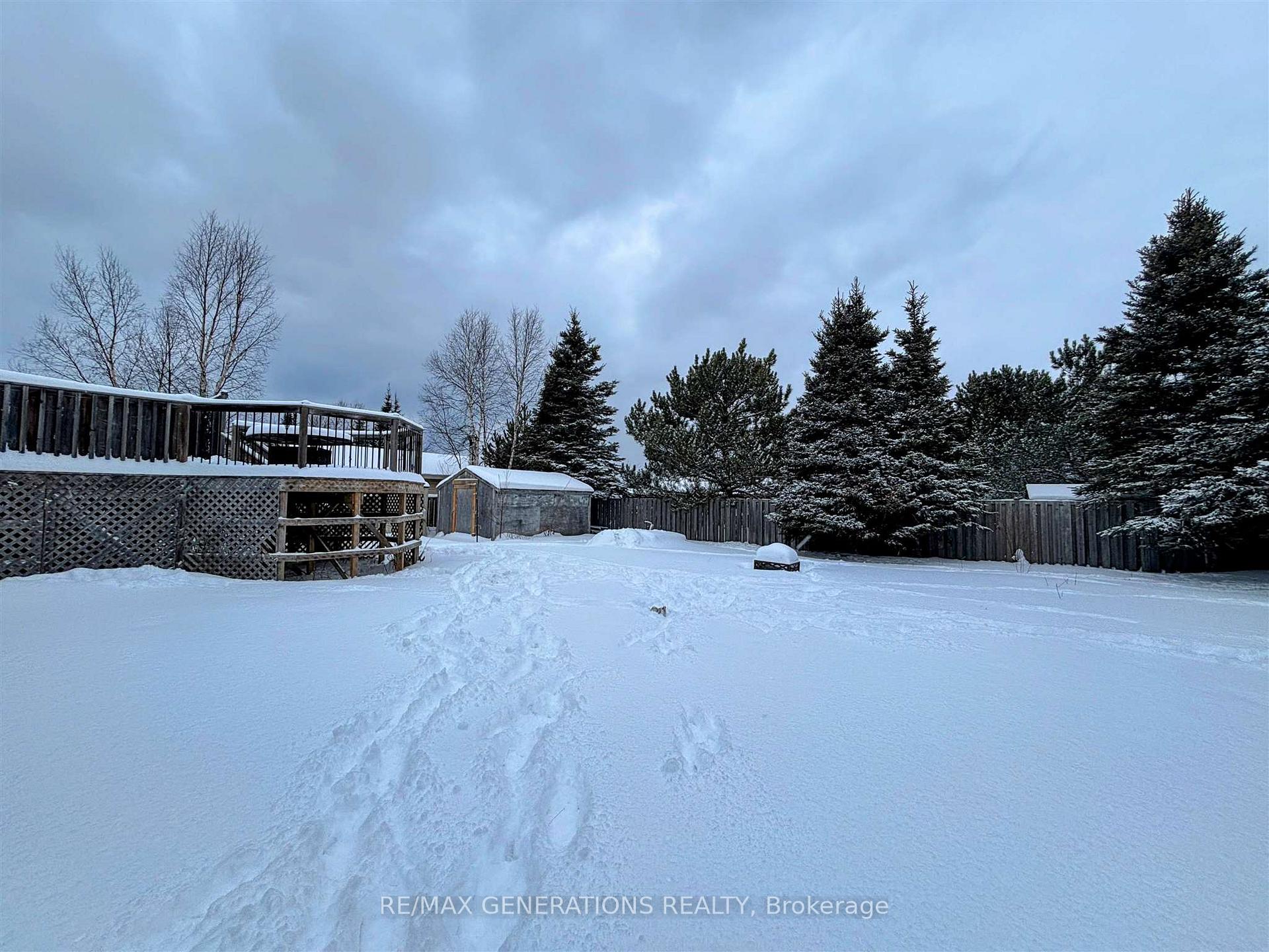Photo 35 of 13 Pinewood Walk, Marathon — HOMEH