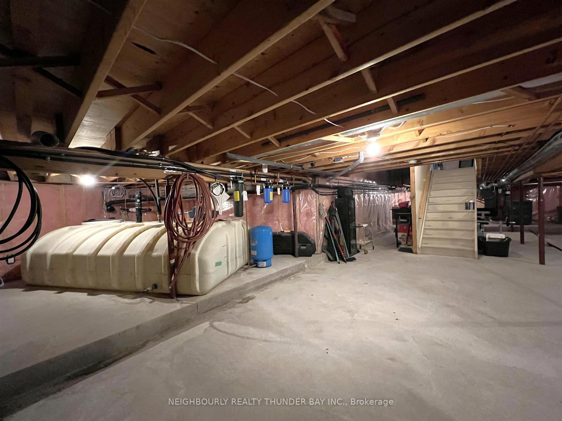 Photo 30 of 170 Island Avenue, Neebing, Blake — HOMEH
