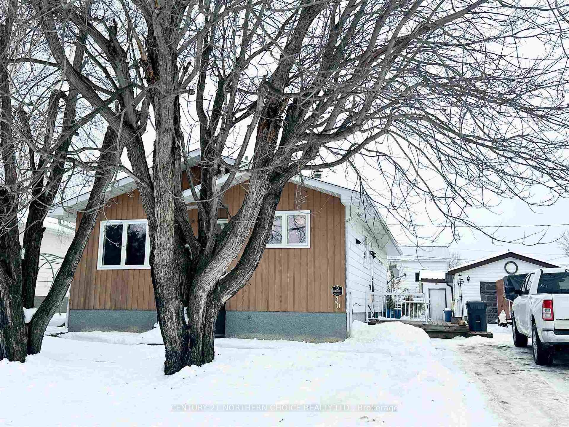 Photo 3 of 30 Seventh Street, Red Lake — HOMEH