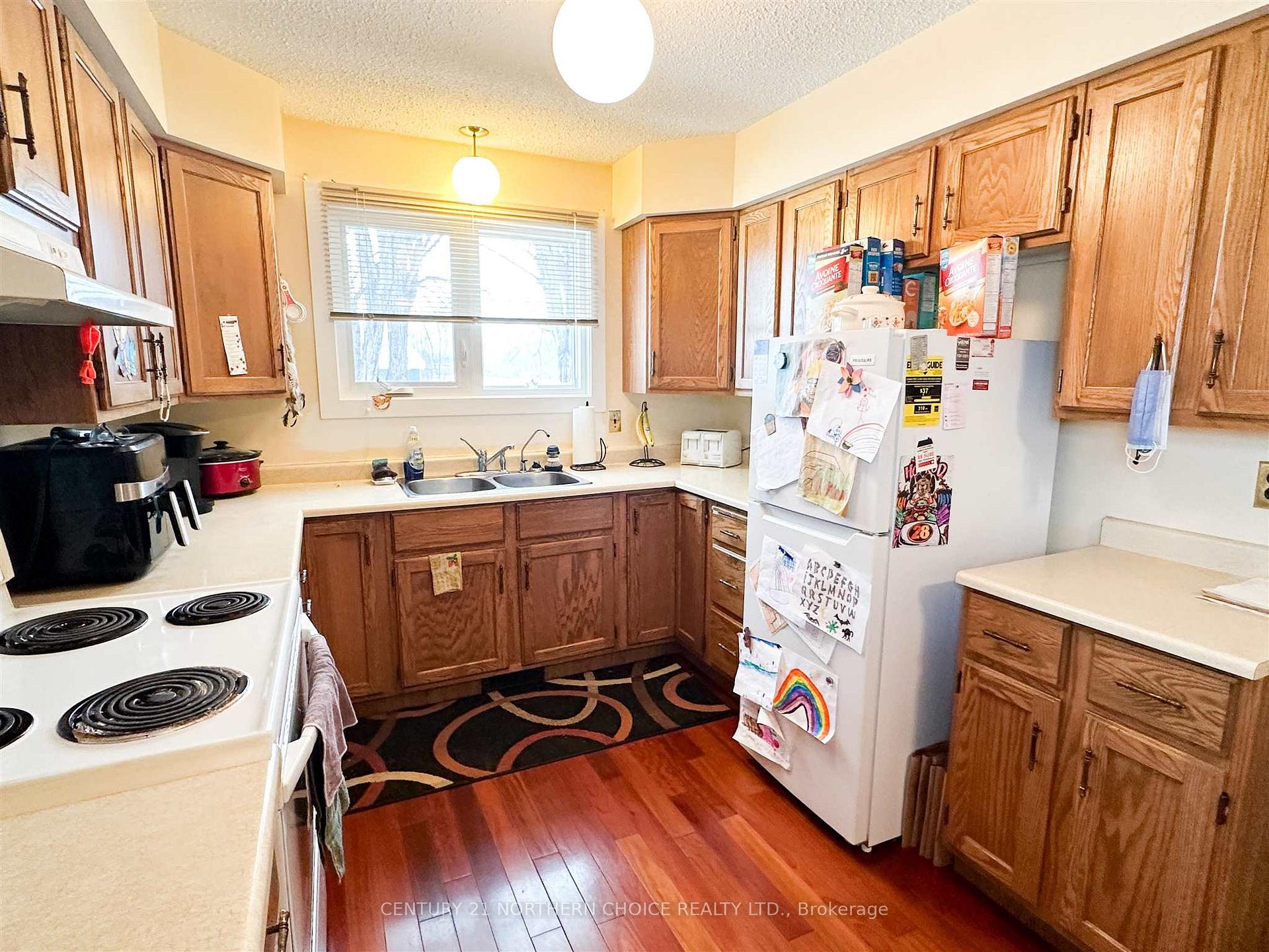 Photo 7 of 30 Seventh Street, Red Lake — HOMEH