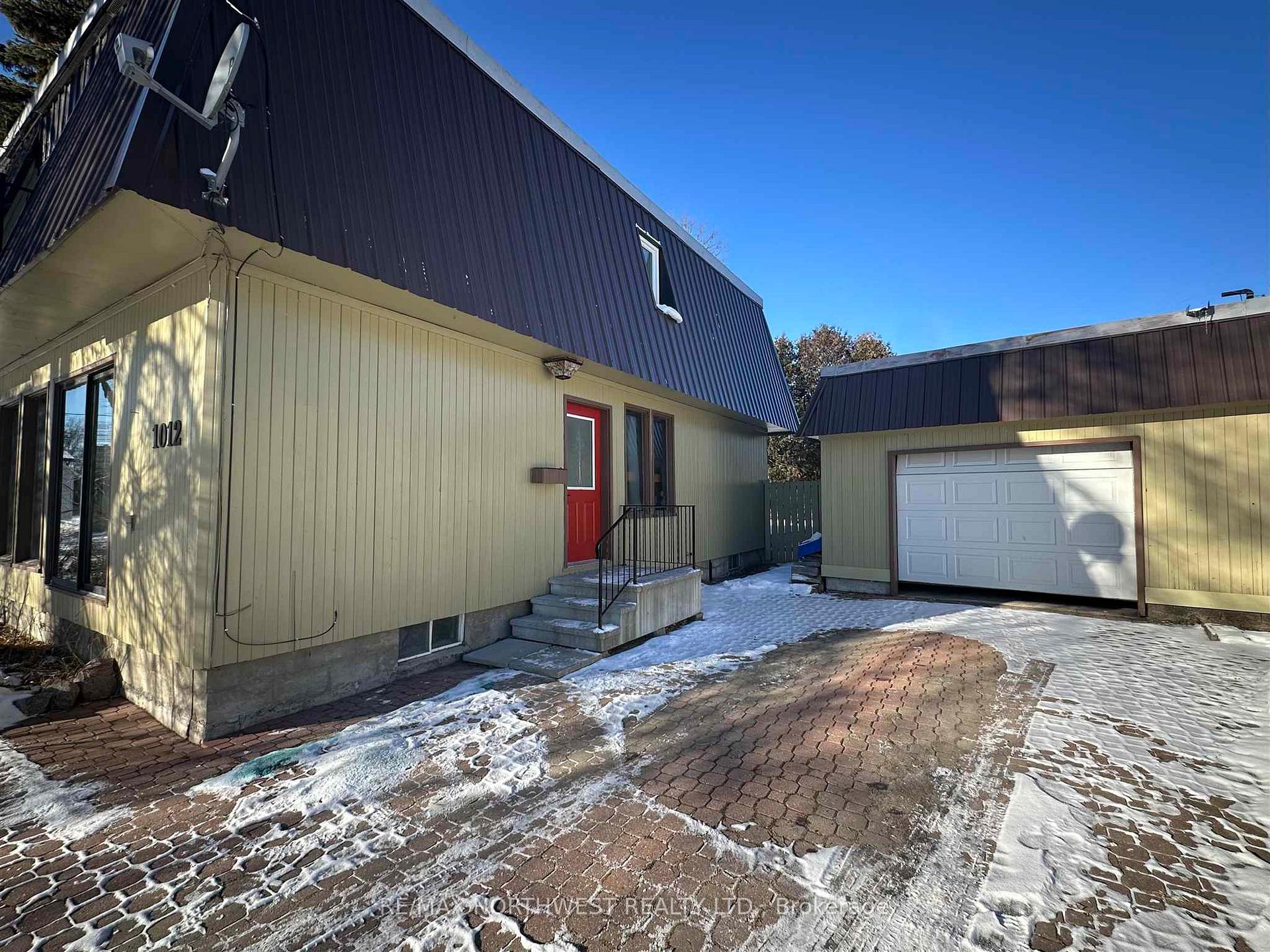Photo 3 of 1012 River Road W, Fort Frances — HOMEH