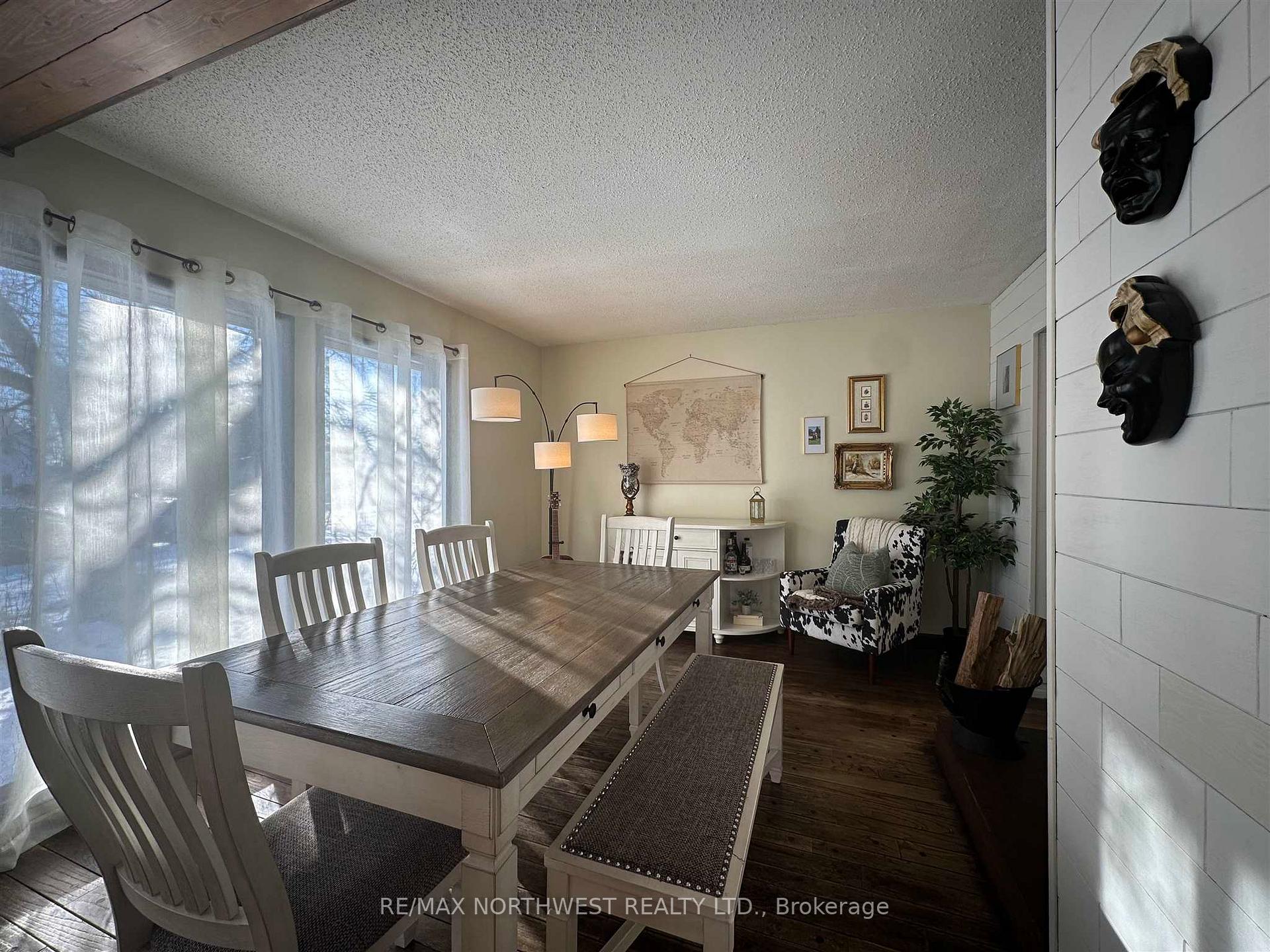 Photo 5 of 1012 River Road W, Fort Frances — HOMEH