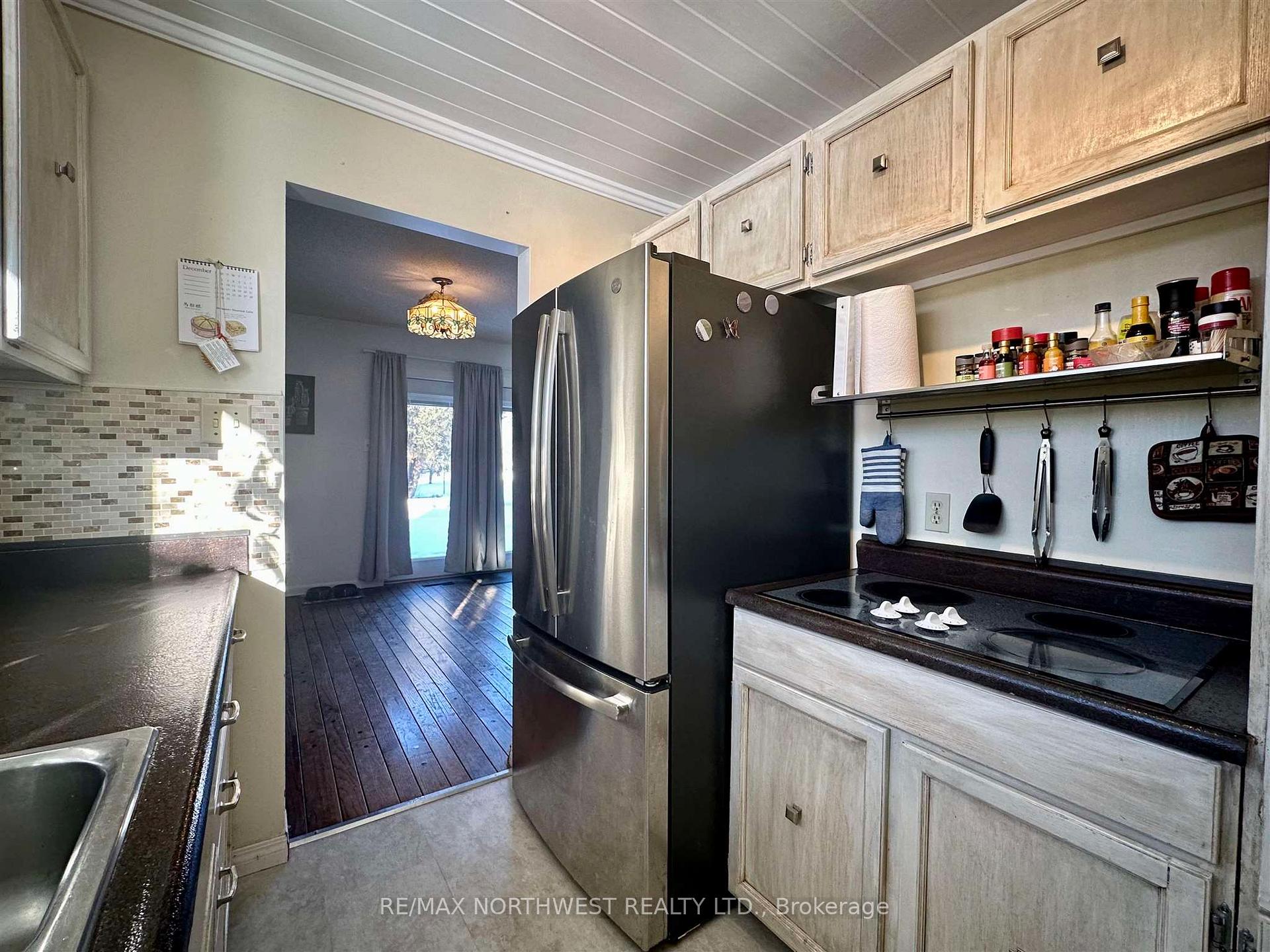 Photo 11 of 1012 River Road W, Fort Frances — HOMEH