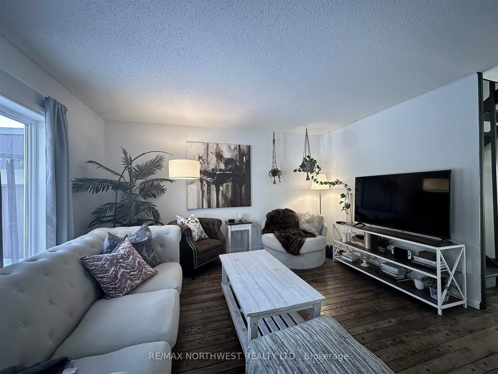 Photo 15 of 1012 River Road W, Fort Frances — HOMEH
