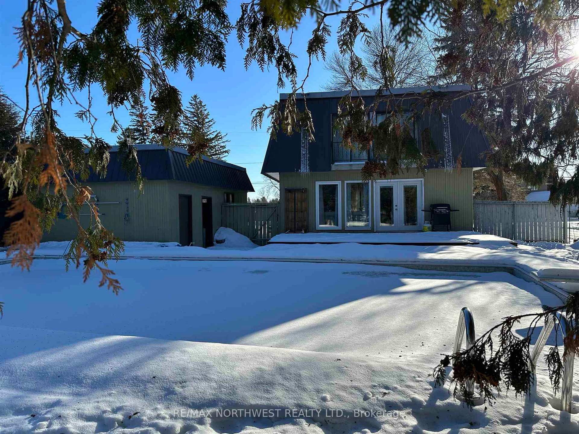 Photo 26 of 1012 River Road W, Fort Frances — HOMEH