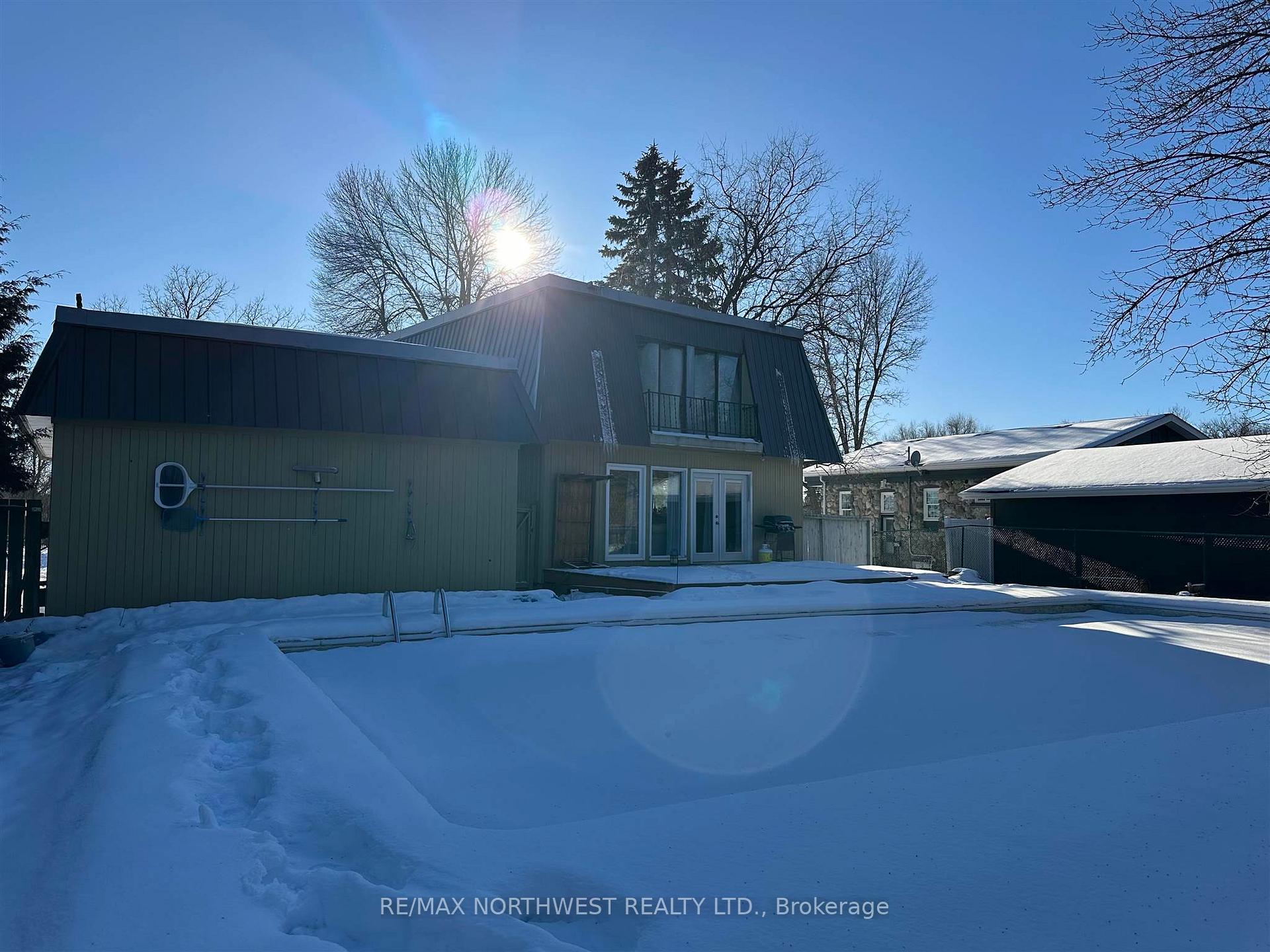 Photo 27 of 1012 River Road W, Fort Frances — HOMEH
