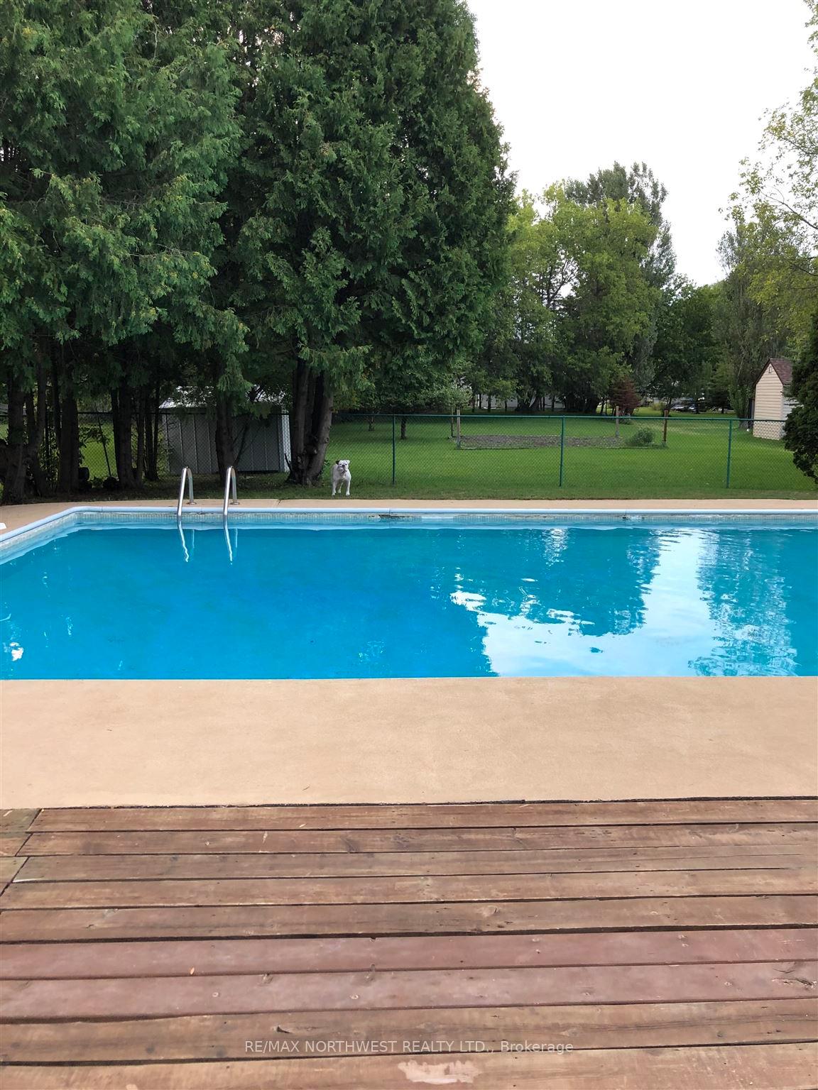 Photo 31 of 1012 River Road W, Fort Frances — HOMEH