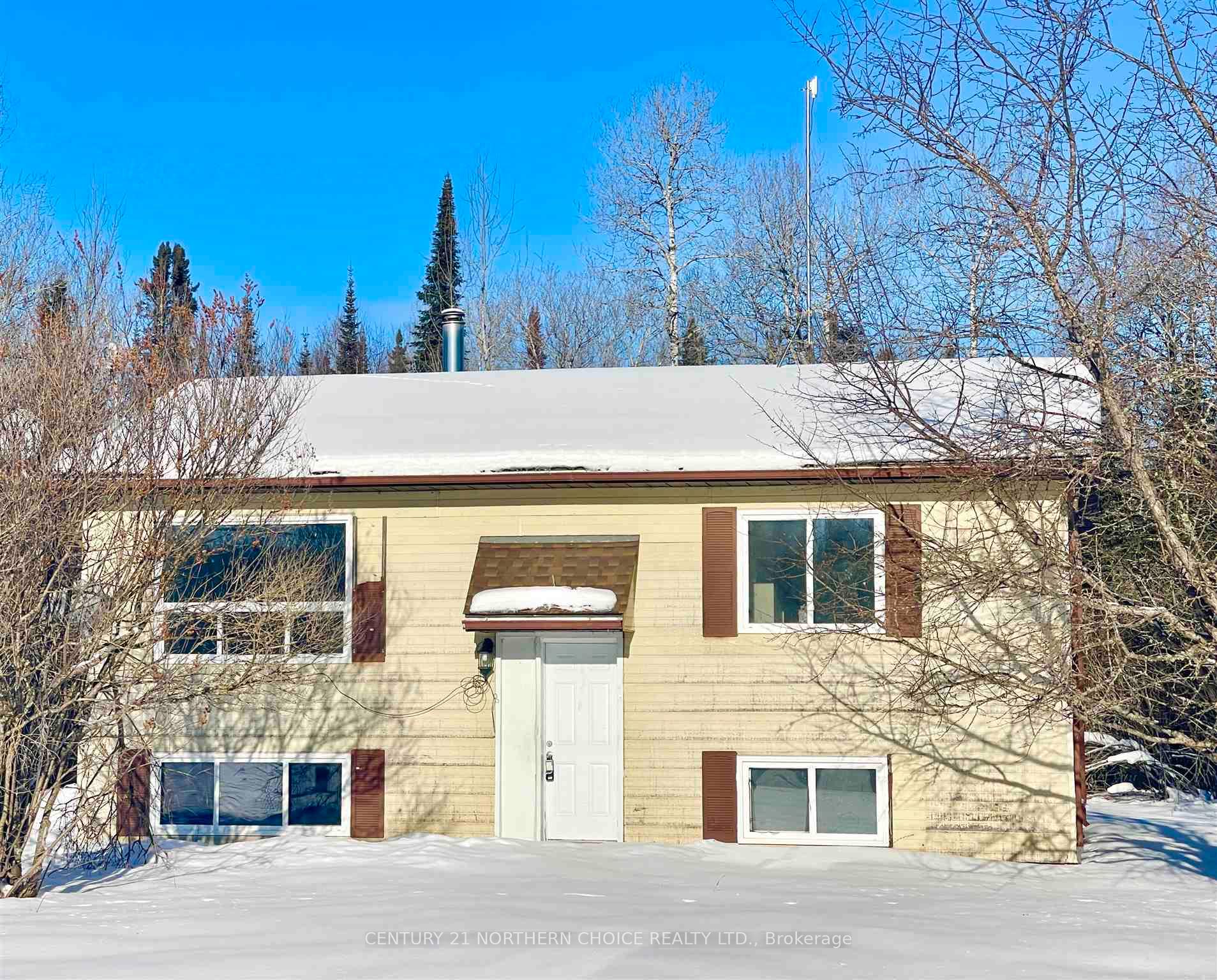 Photo 2 of 367 Thunder Lake Road, Dryden, Thunder Lake — HOMEH