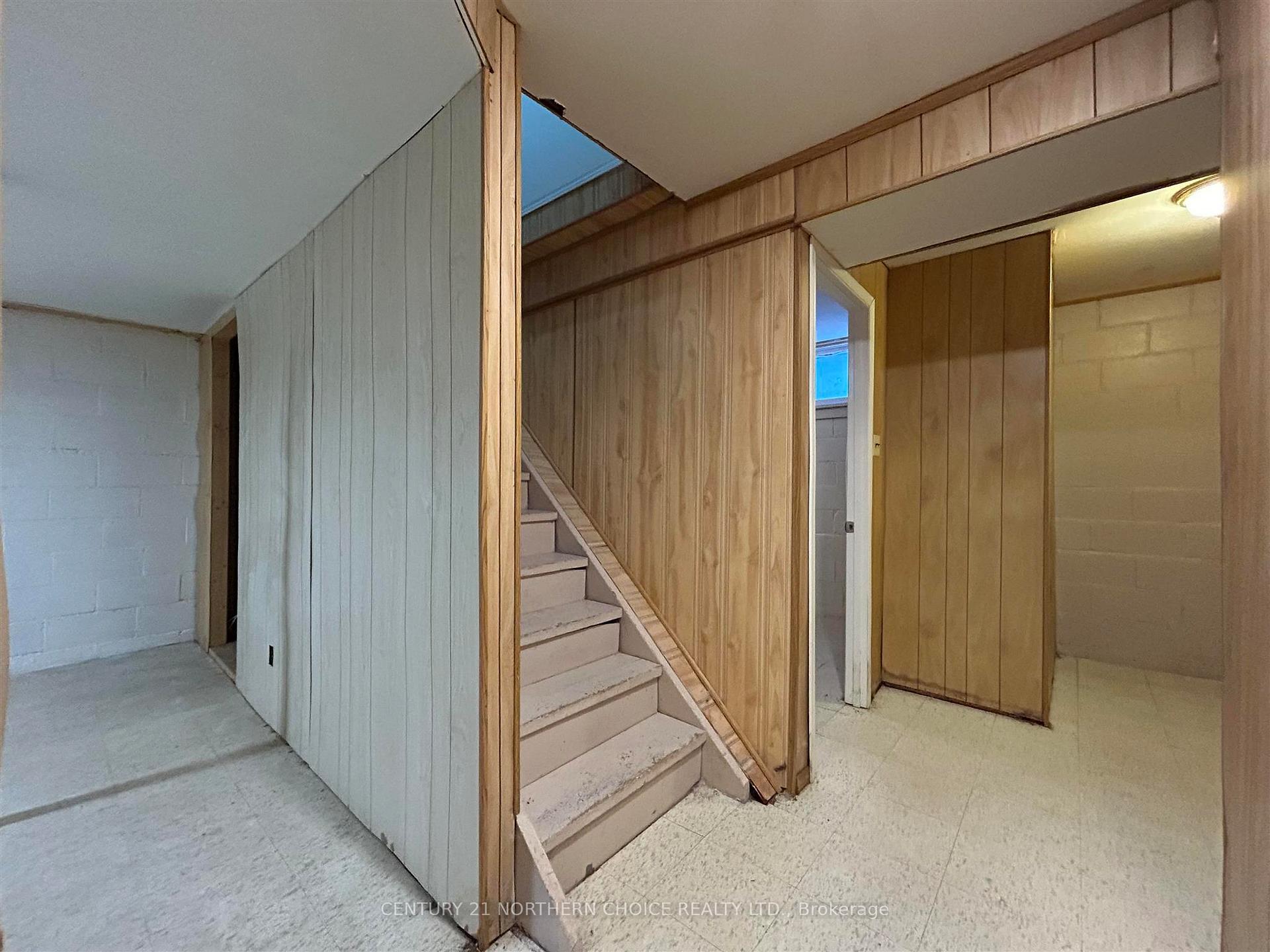 Photo 23 of 1109 Kings Highway, Fort Frances — HOMEH