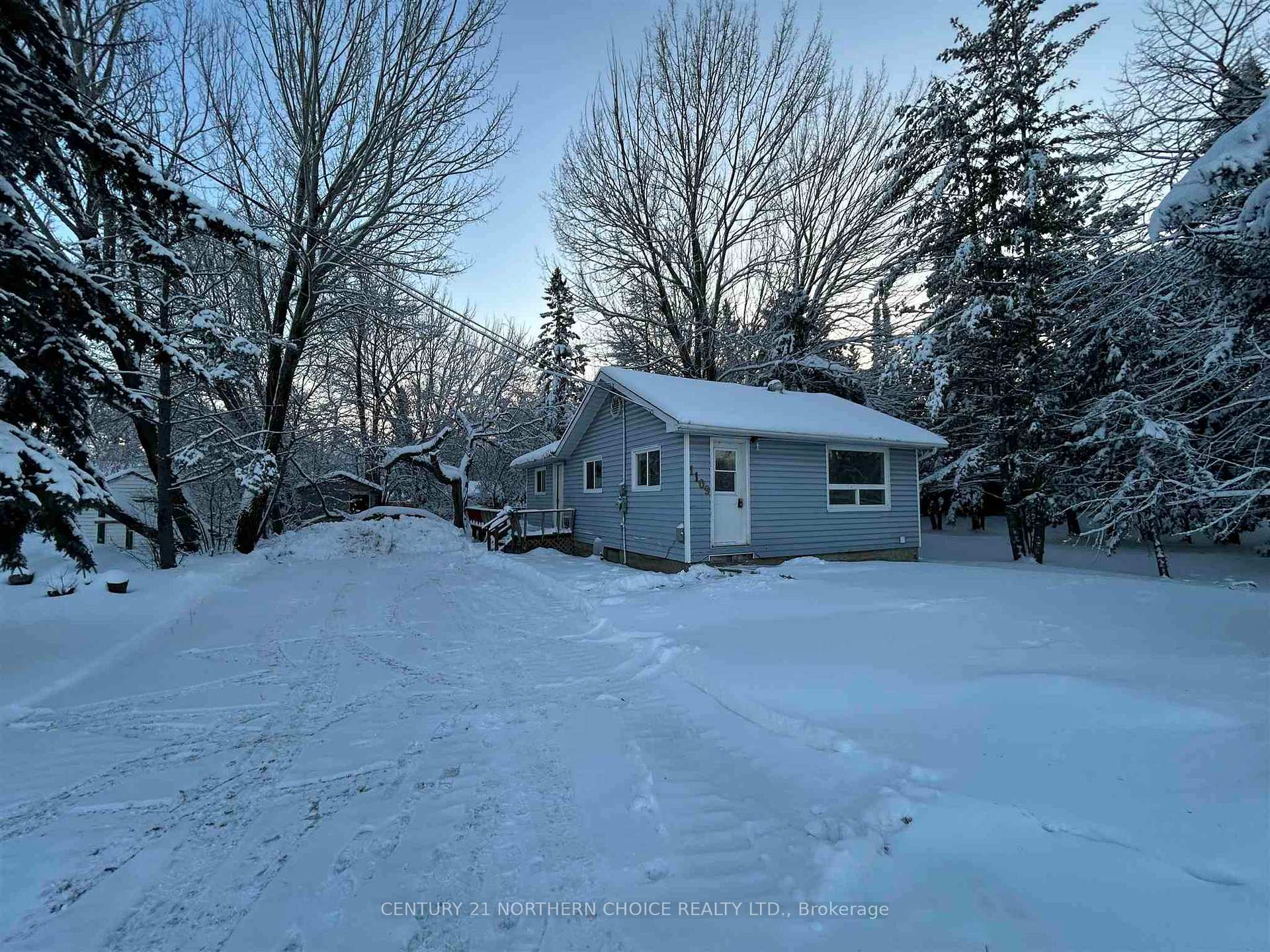 Photo 36 of 1109 Kings Highway, Fort Frances — HOMEH
