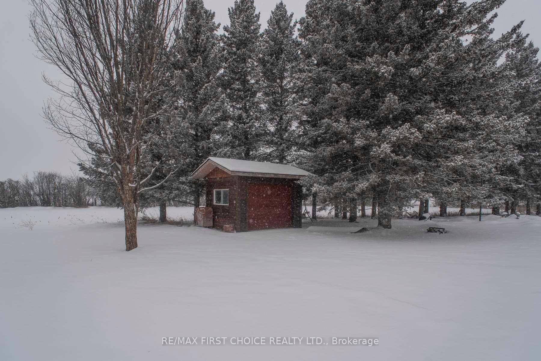 Photo 3 of 345 Boundary Drive, Neebing, Blake — HOMEH