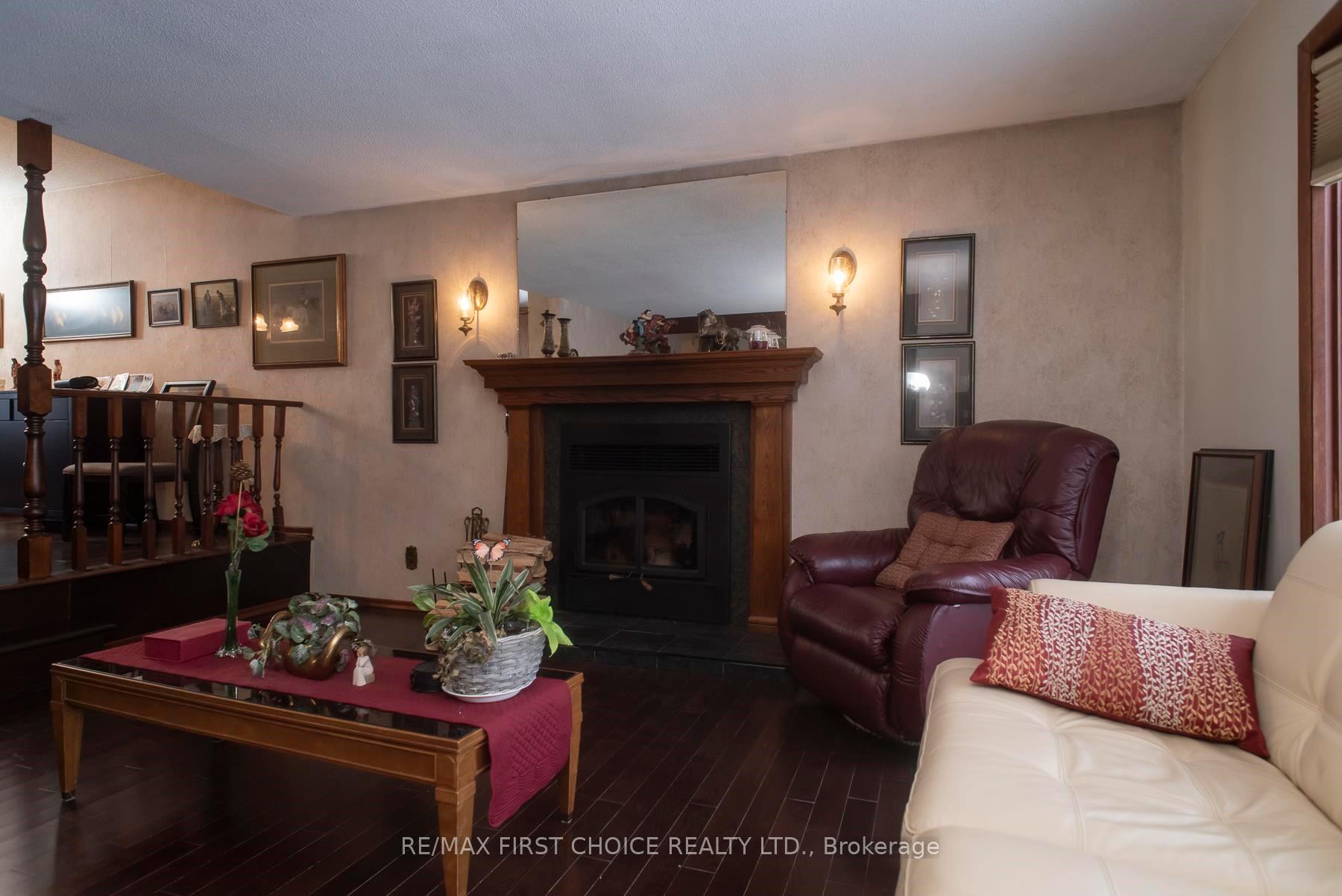 Photo 9 of 345 Boundary Drive, Neebing, Blake — HOMEH
