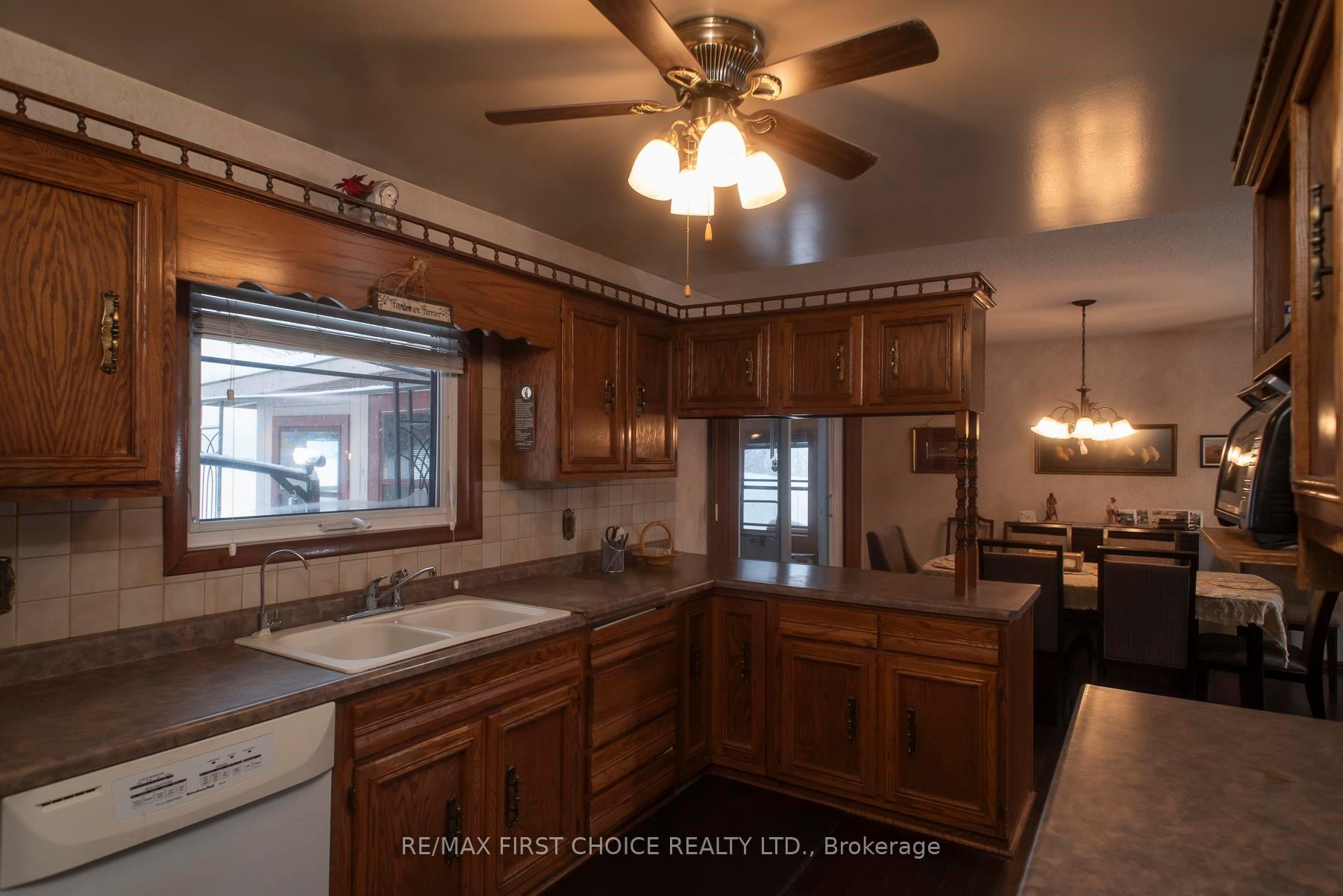 Photo 12 of 345 Boundary Drive, Neebing, Blake — HOMEH
