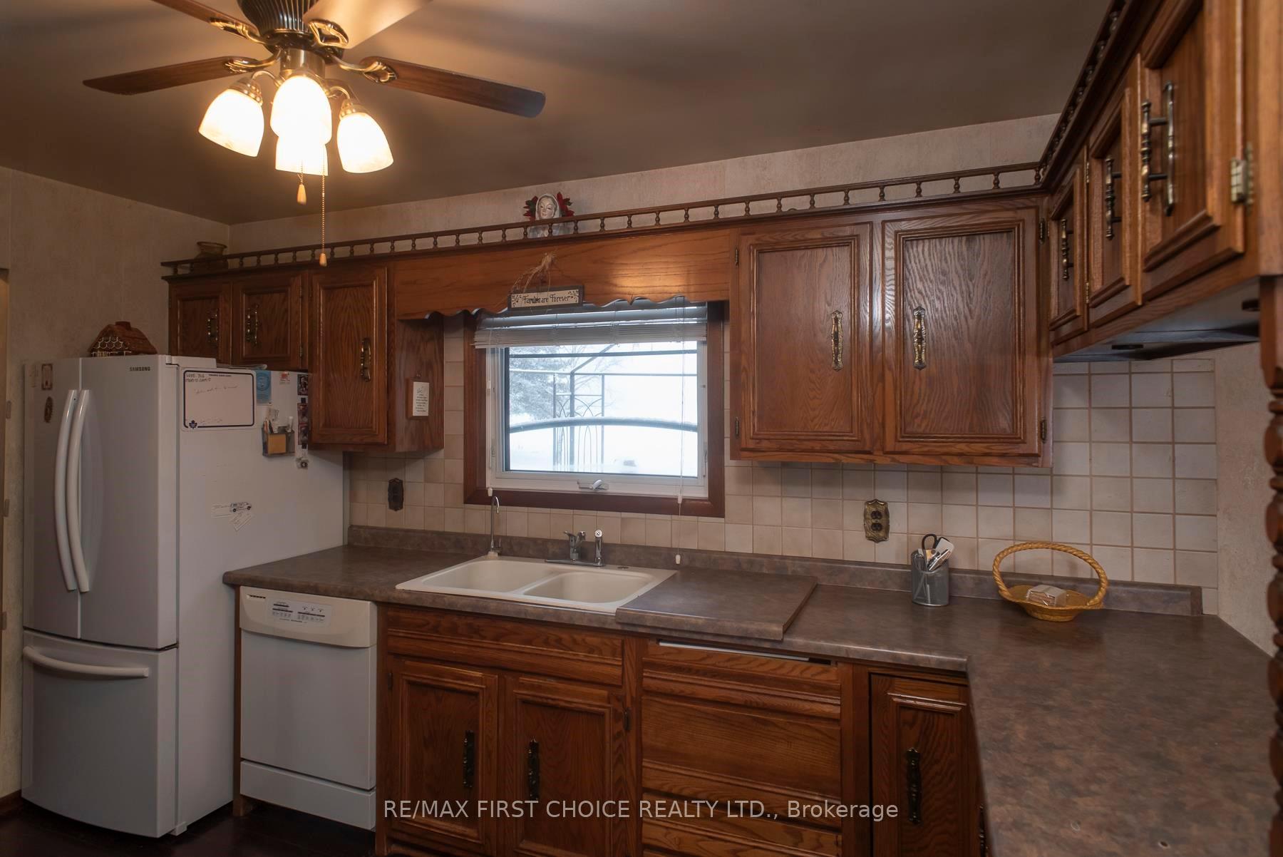 Photo 15 of 345 Boundary Drive, Neebing, Blake — HOMEH