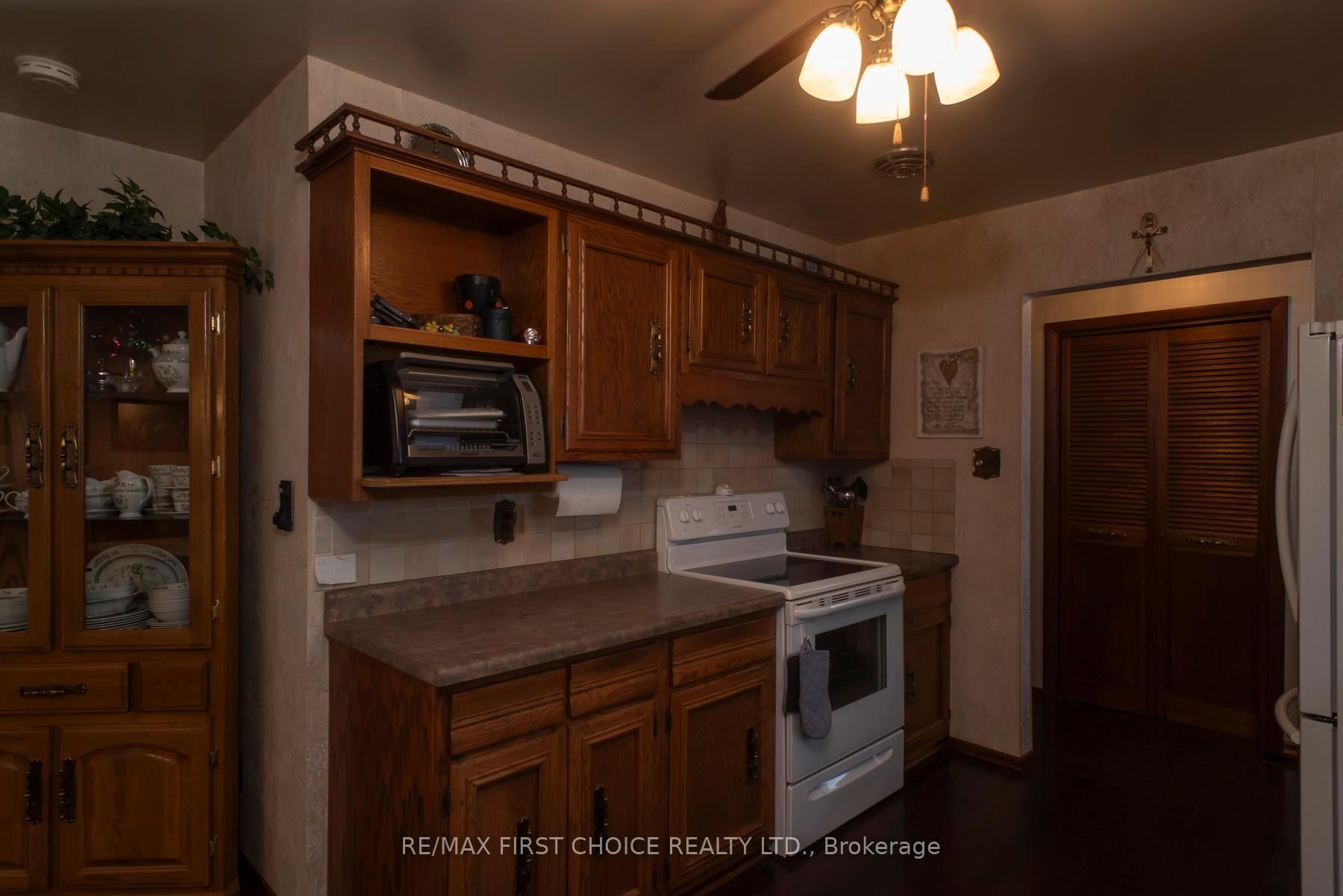 Photo 16 of 345 Boundary Drive, Neebing, Blake — HOMEH