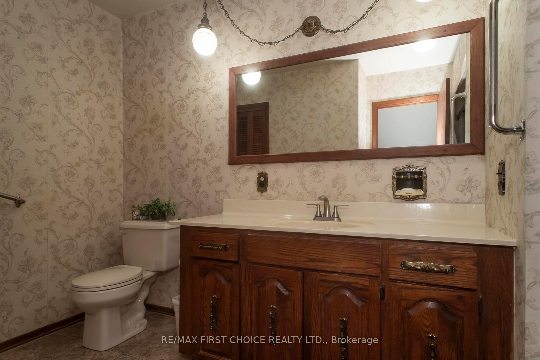 Photo 25 of 345 Boundary Drive, Neebing, Blake — HOMEH