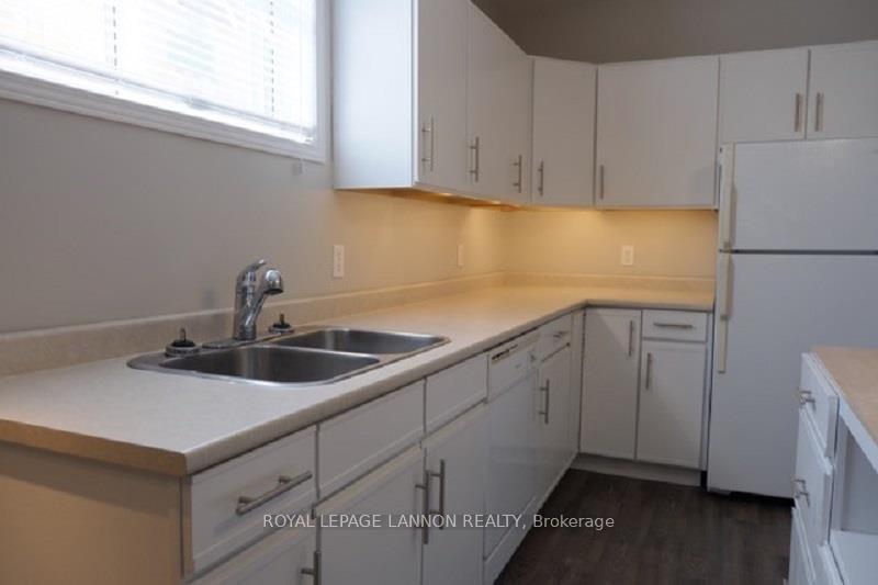 Photo 3 of 511 First Street, Greenstone — HOMEH
