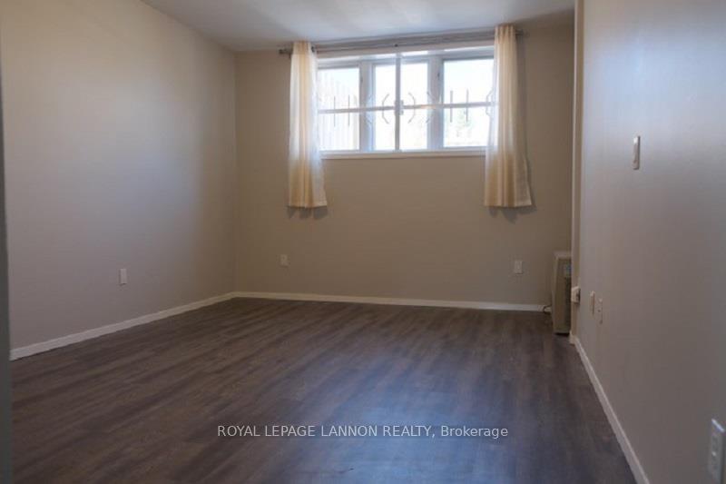 Photo 4 of 511 First Street, Greenstone — HOMEH