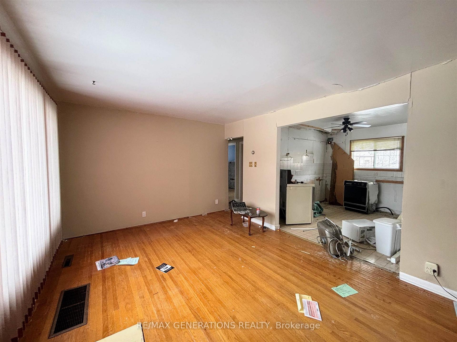 Photo 5 of 26 Neebig Avenue, Manitouwadge — HOMEH
