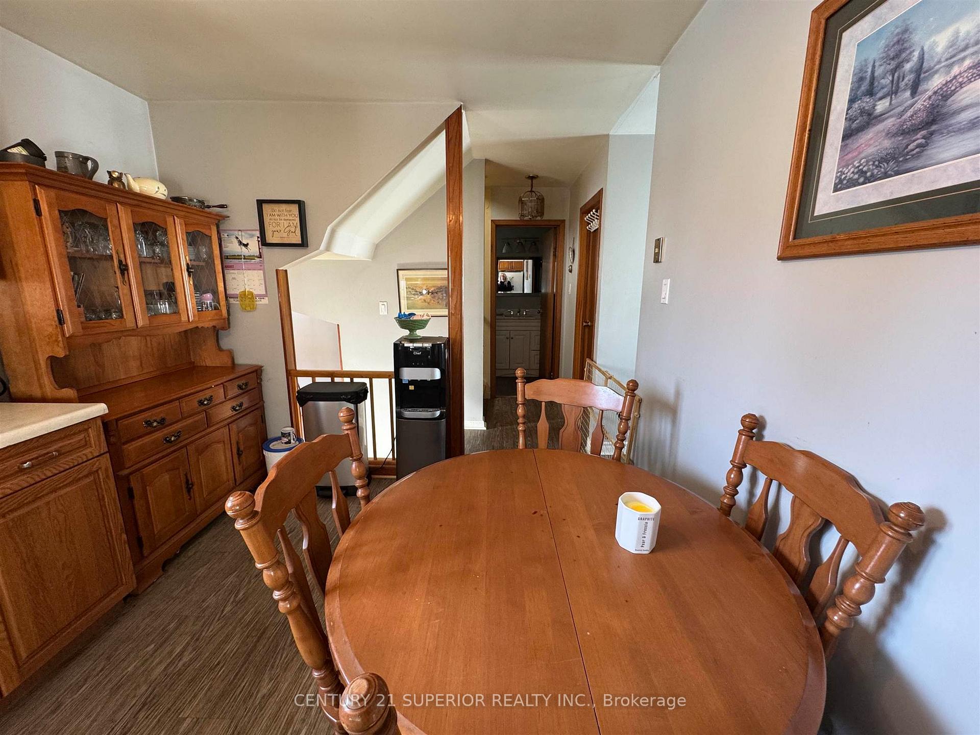 Photo 9 of 26 Ohsweken Road, Manitouwadge — HOMEH