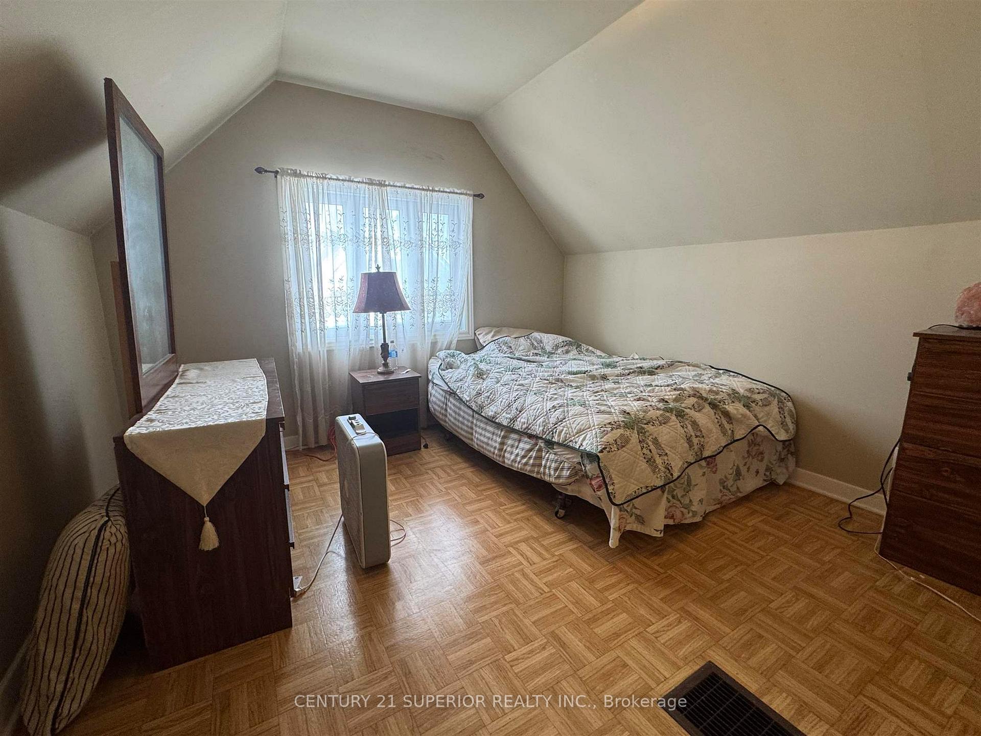 Photo 17 of 26 Ohsweken Road, Manitouwadge — HOMEH